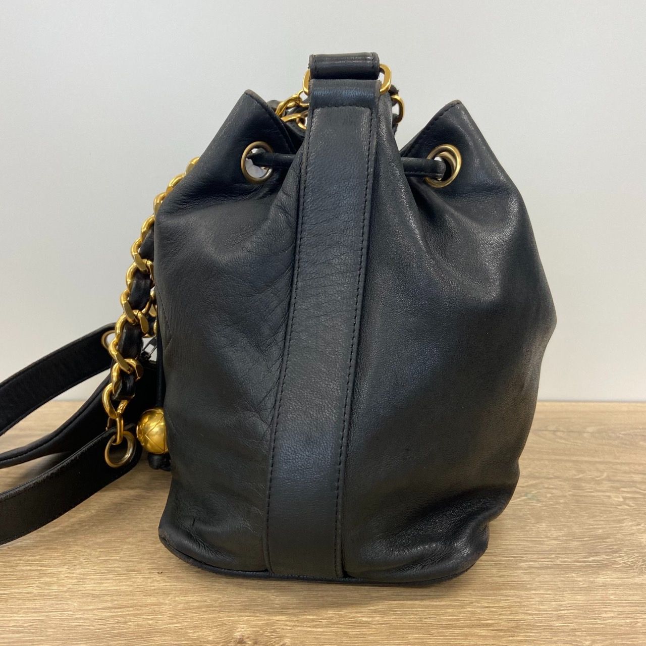 CHANEL シャネル ココマーク ラムスキン 巾着型 チェーンショルダー 