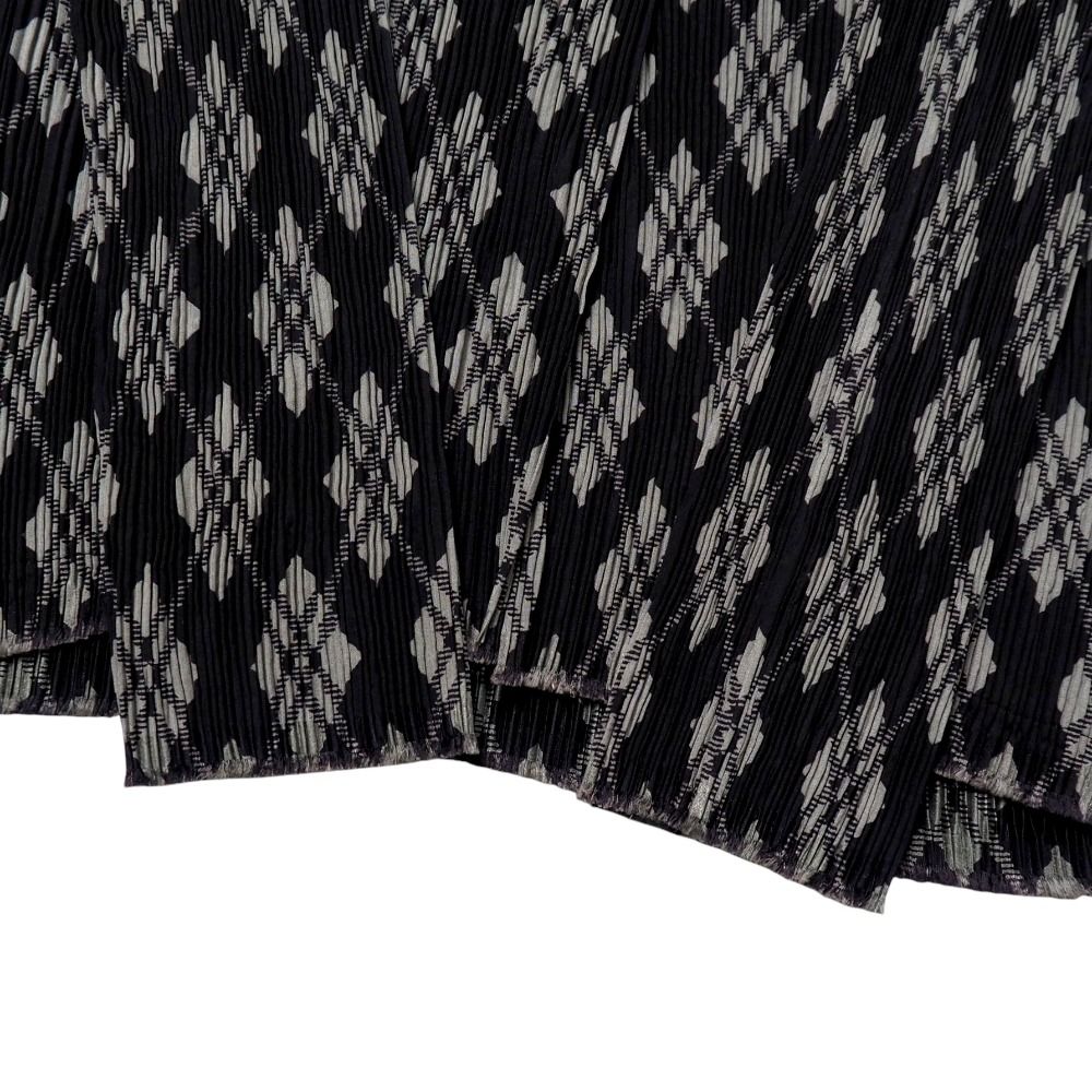 美品 ISSEY MIYAKE プリーツジャケット ロング丈 アーガイル 厚手 ISSEY MIYAKE イッセイミヤケ 長袖シャツ サイズL プリーツ