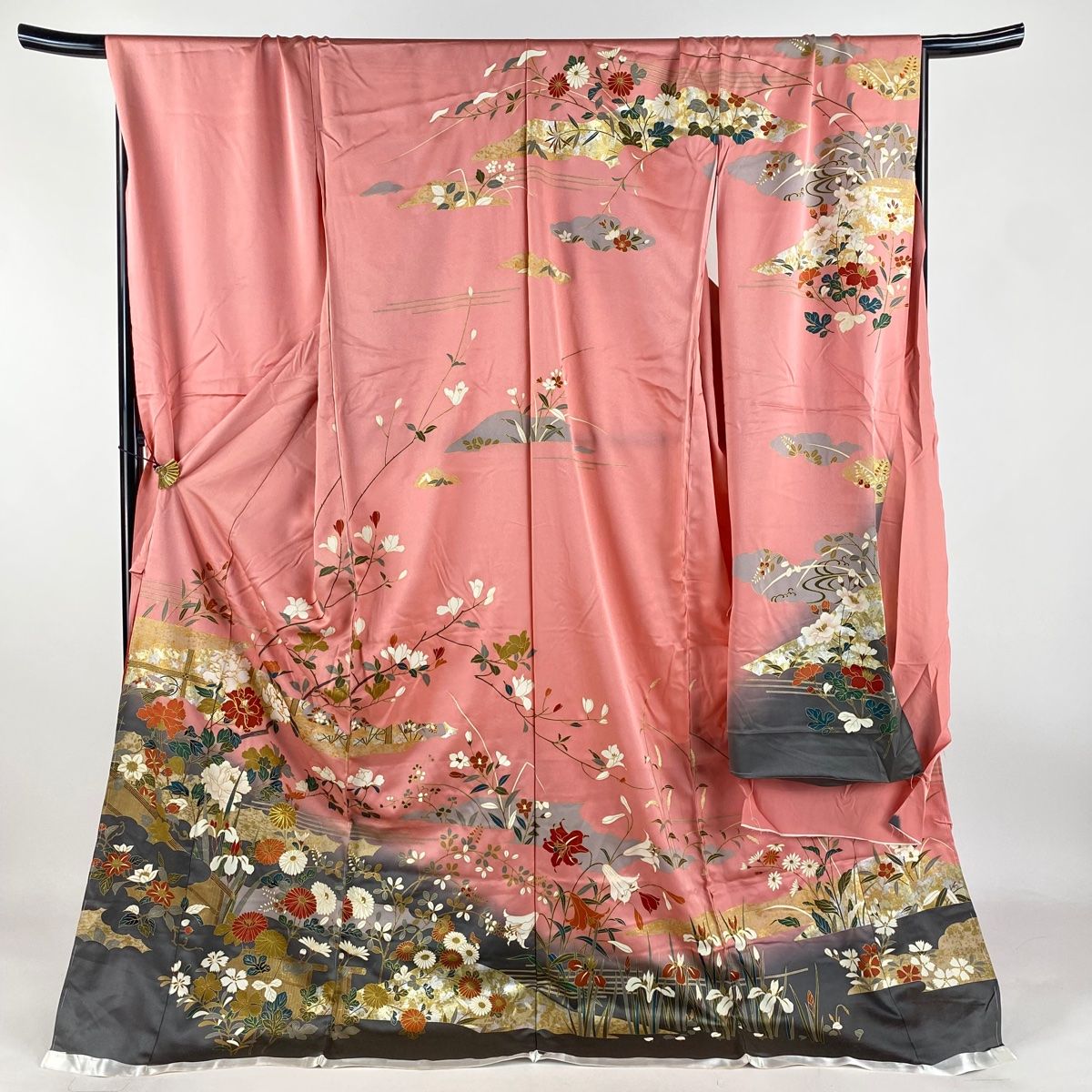 振袖 身丈180cm 裄丈71.5cm 未仕立て 仮絵羽 枝花 雲文 金糸 金銀彩 ピンク 正絹 秀品