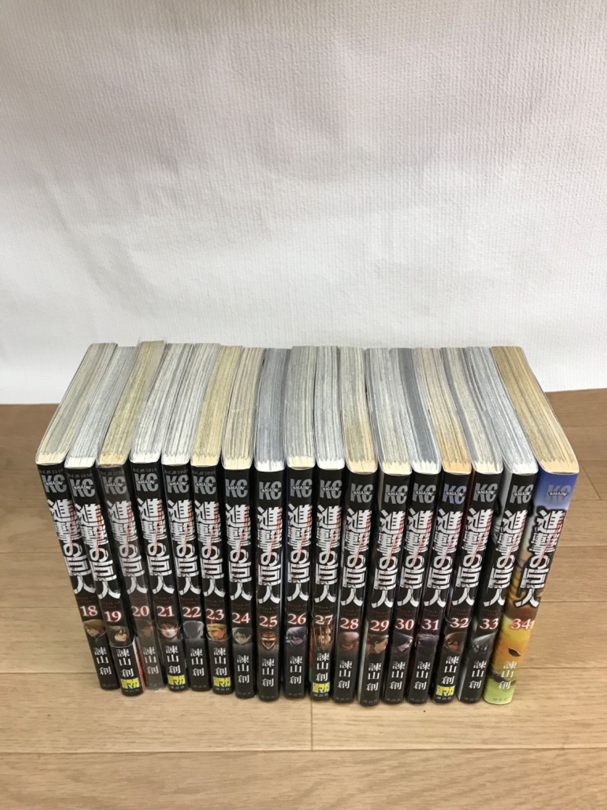 進撃の巨人  1〜30＋34 巻セット 進撃の巨人 コミック 1-34巻セット |本 | 通販 | Amazon