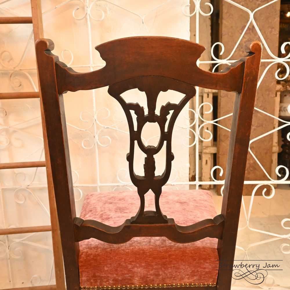 ヴィクトリアン アンティークチェア