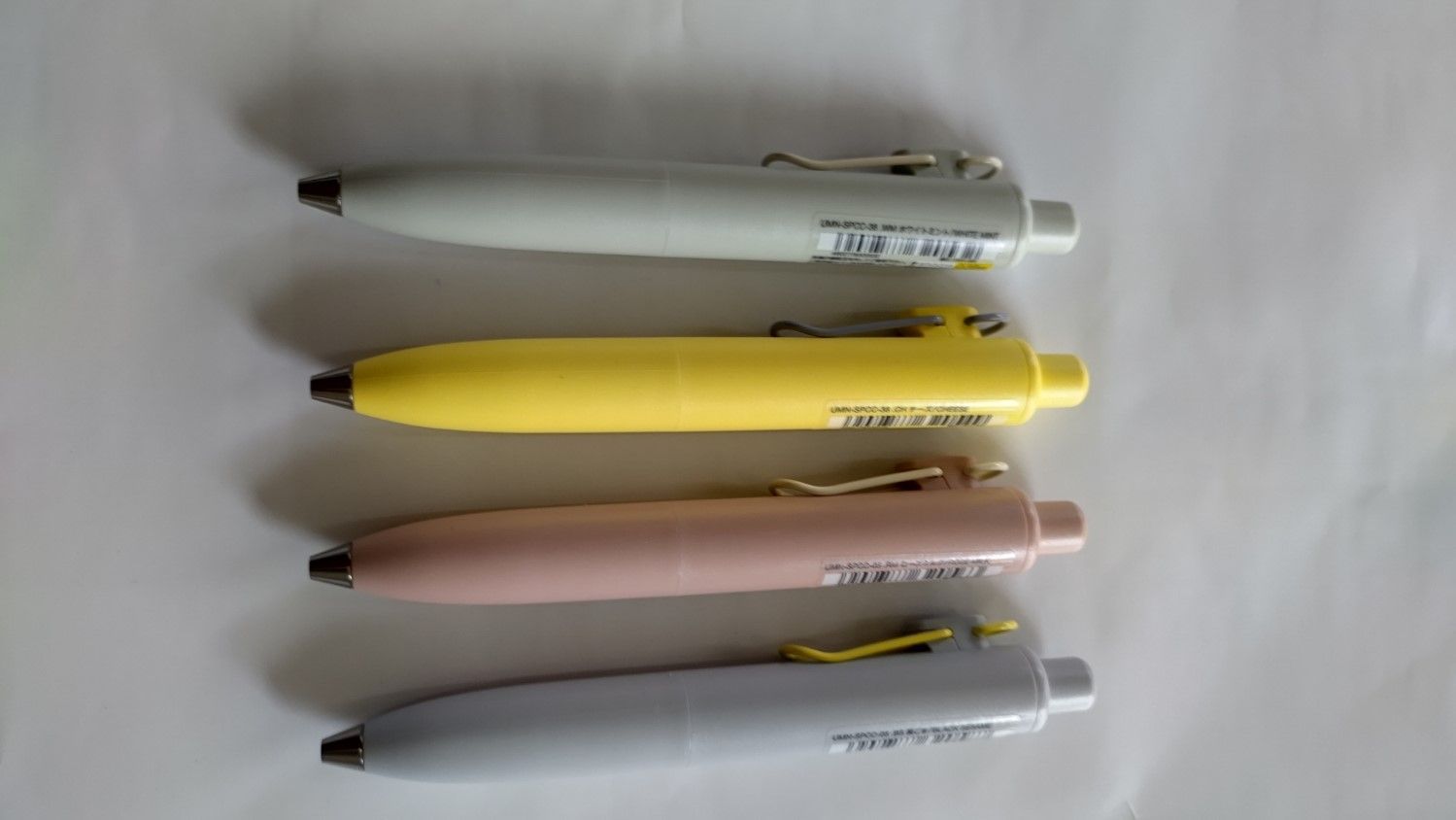 ラムネ　限定ユニボールワンP　 限定マリアージュカラー　4本×4セット ユニボール ワン 数量限定軸色 三菱鉛筆ユニボールワンP
