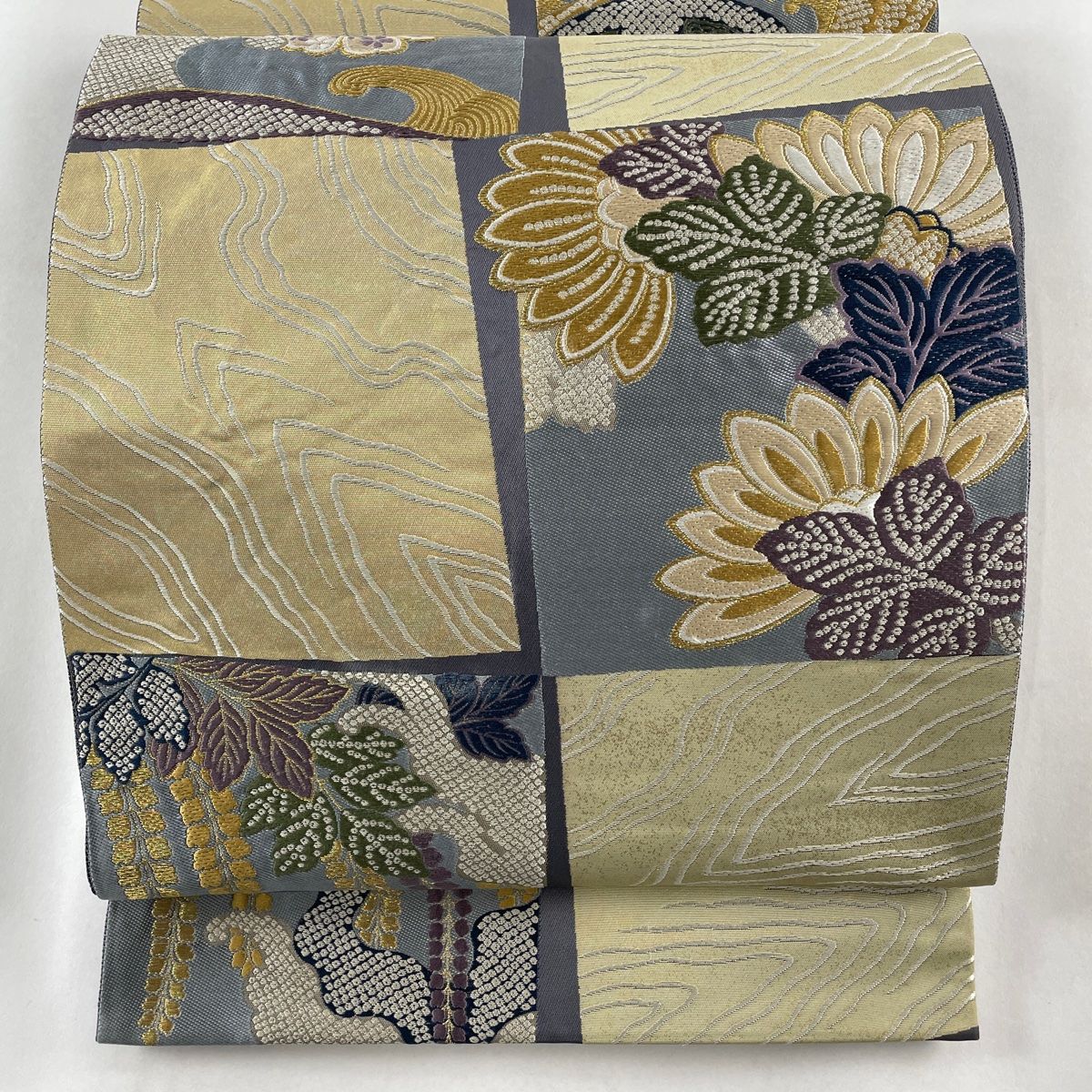袋帯 秀品 変わり市松 草花 金糸 箔 青灰色 六通 正絹