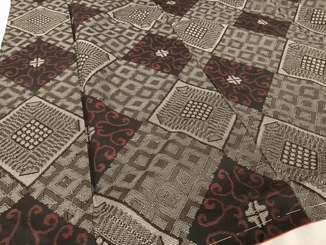 平和屋着物●本場大島紬　龍郷絣　正絹　逸品　未使用　AAAX0390np 平和屋着物○本場大島紬 龍郷絣 正絹 逸品 未使用 AAAX0390np - メルカリ