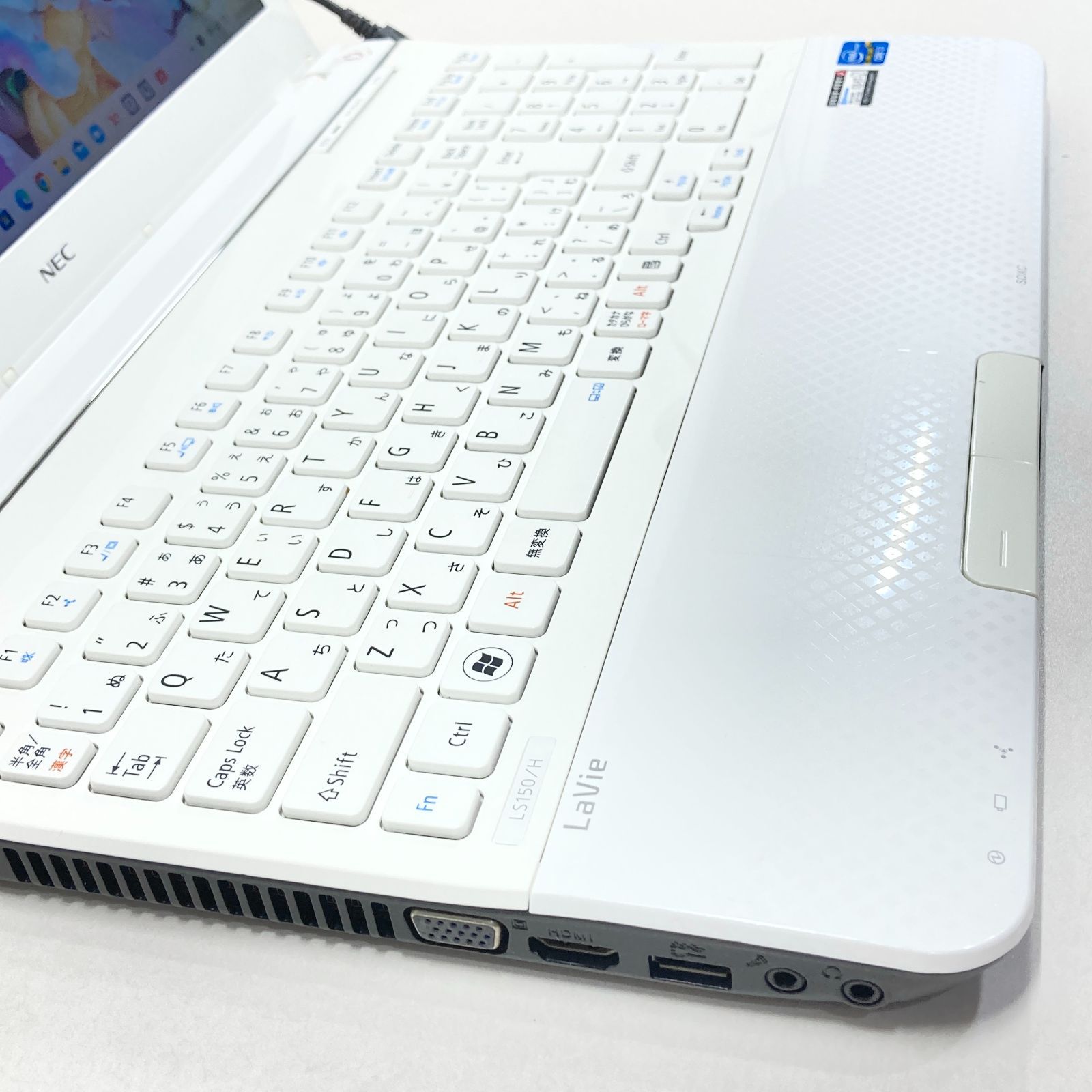 4 ハイスペック美品☆ SSD:1TB Core-i7 16GB office ノートパソコン 白 