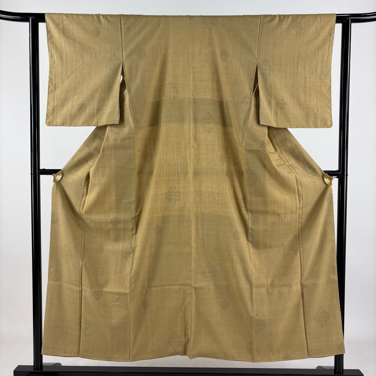 結城紬 身丈153cm 裄丈60cm S 袷 本場結城紬 奥順 鈴乃屋 証紙 華文 亀甲絣 山吹色 正絹