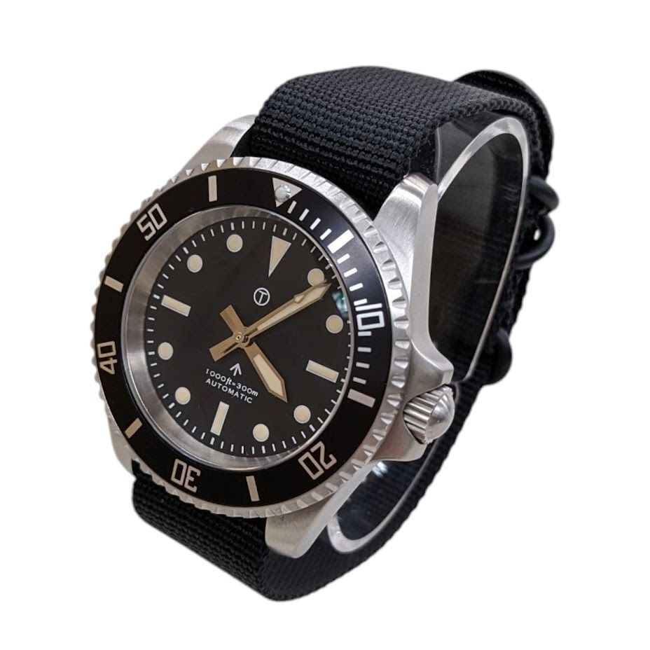 MWC ミリタリーウォッチ ダイバーズ 腕時計 自動巻き 1980 復刻モデル 300m オリジナルベルト2本付き