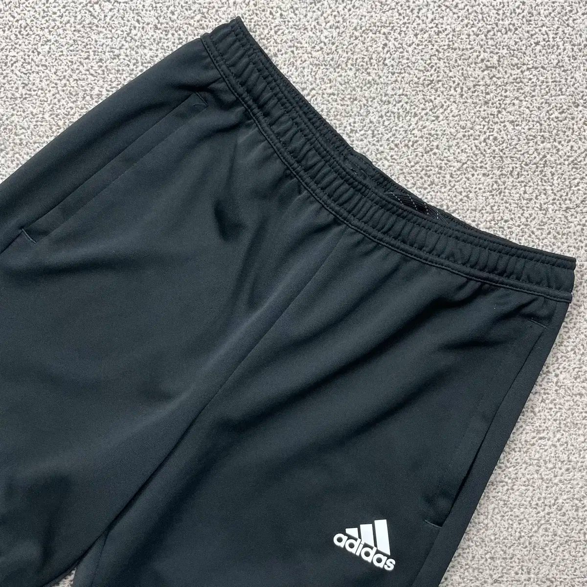 adidas(アディダス) セレノ 黒 トレーナー パンツ XL 241109