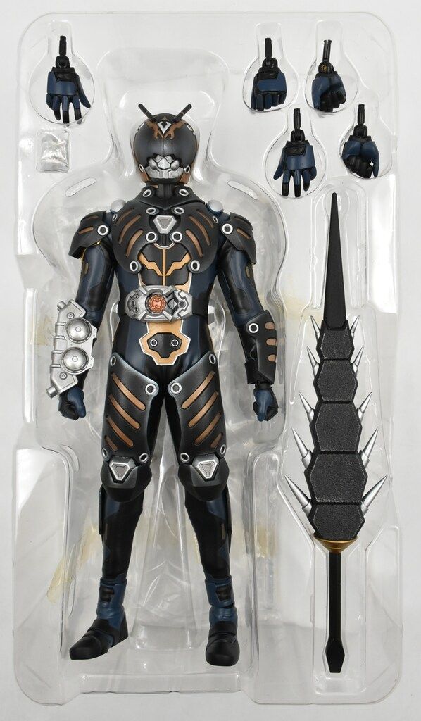 メディコム・トイ RAH DX 仮面ライダー龍騎 オルタナティブ