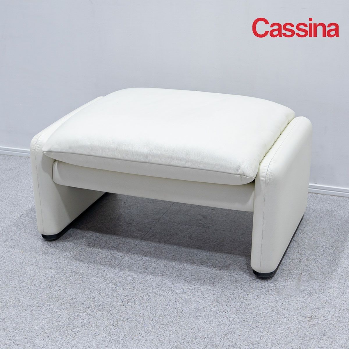 中古品】Cassina カッシーナ 675 MARALUNGA マラルンガ オットマン