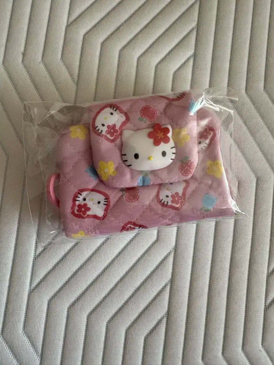 2001年 新品 キルティングカバー ハローキティ/チェック/薔薇 1枚 2001