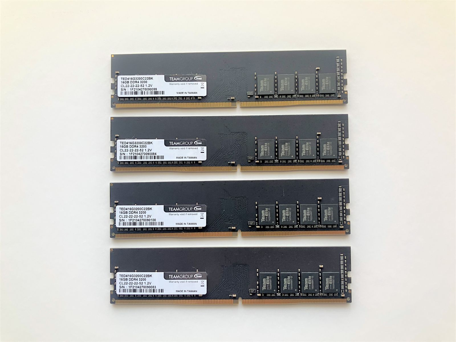 中古品】DDR4 16GBメモリ2枚組 x 2セット（合計4枚で64GB） - メルカリ