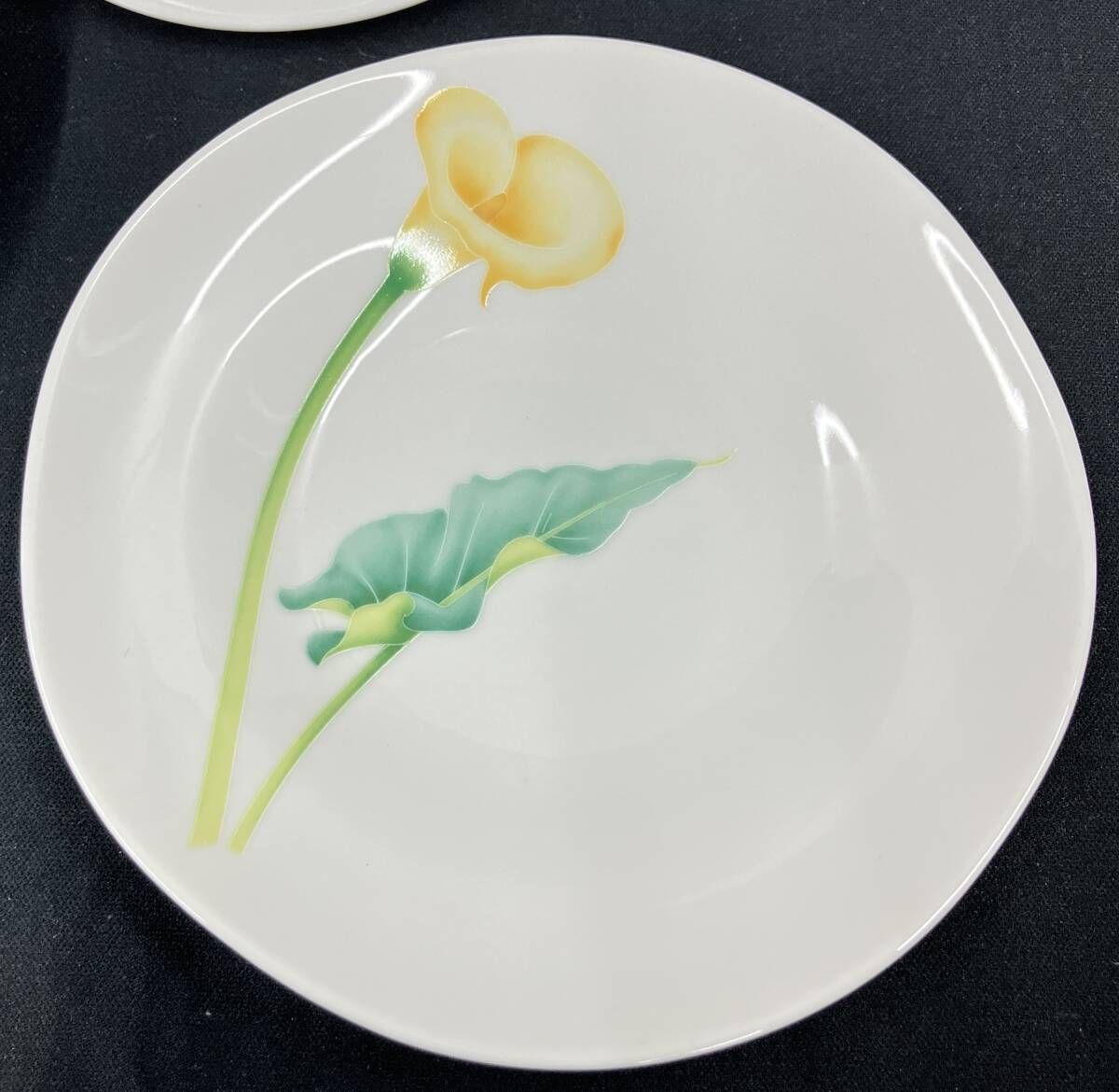 09 未使用 香蘭社 小鳥の詩 中皿5個セットと小鉢5個セット ケーキ皿 09 未使用 香蘭社 小鳥の詩 中皿5個セットと小鉢5個セット ケーキ皿