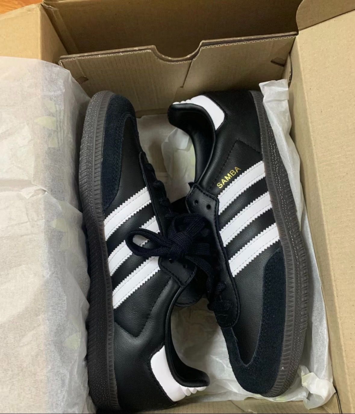 値下げします 新品 新品未使用 adidasアディダス サンバ Samba OG ブラック White Gum Adidas Originals Samba black 男女兼用 並行輸入品