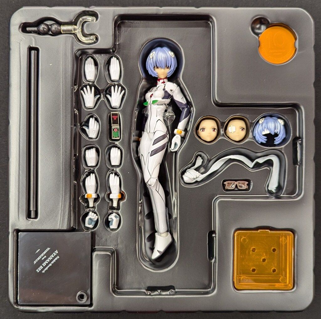 海洋堂 フロイライン リボルテック 綾波レイ Ver.2.0(プラグスーツ/新