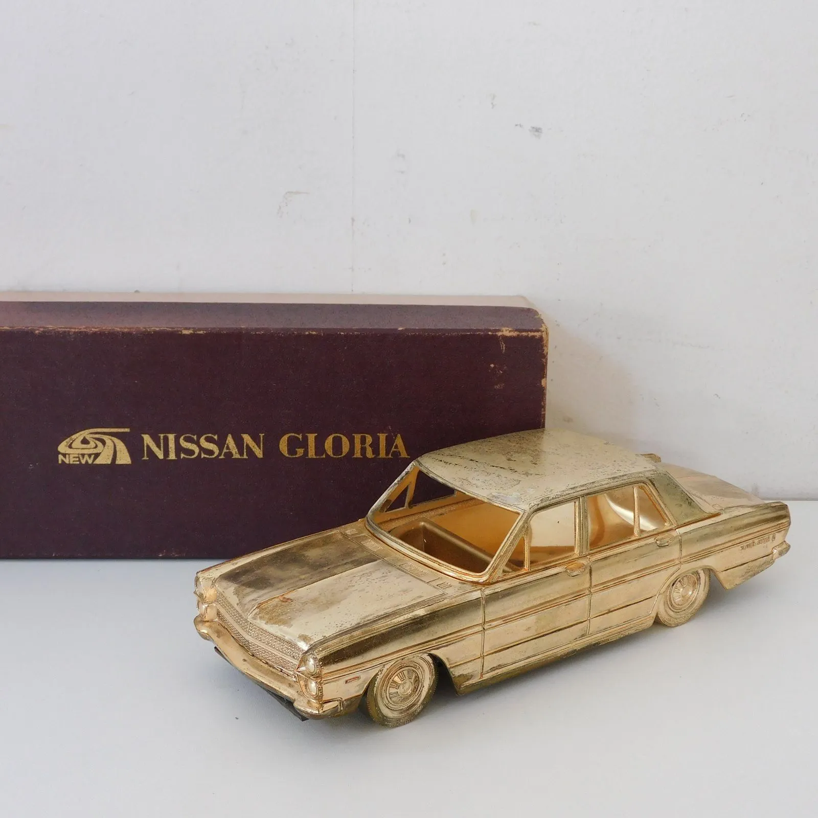 非売品 昭和レトロ 当時物 ニッサン バイオレット シガレットケース