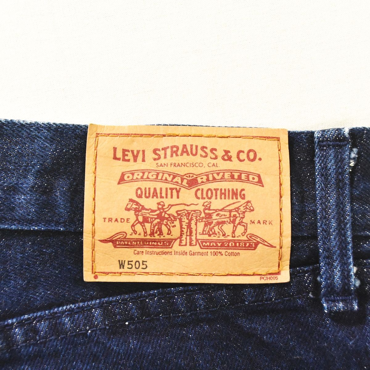 濃紺濃い濃いほぼ未使用Levi'sリーバイスW505ジーンズ日本製 濃紺濃い濃いほぼ未使用Levi'sリーバイスW505ジーンズ日本製