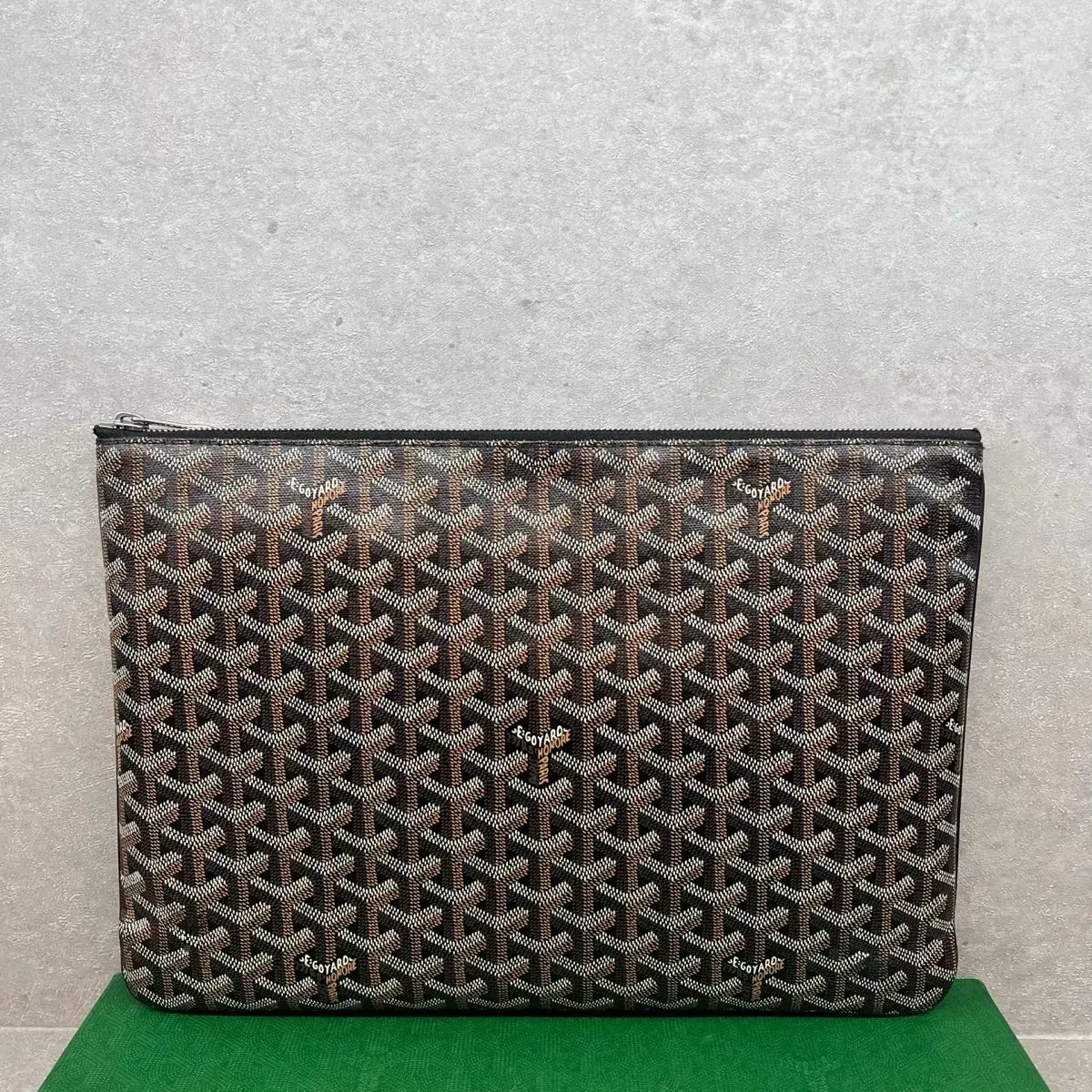 MGM サイズ Goyard(ゴヤール) セナ ブラック カラー クラッチ
