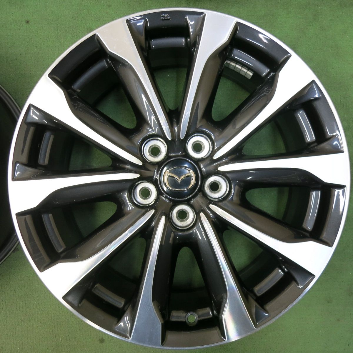 送料無料] 4本価格☆マツダ CX-3 純正 ホイール 18インチ 18×7J