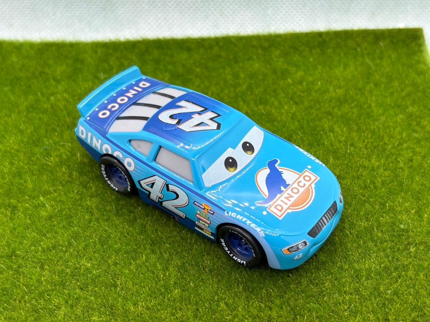 新品】カーズミニカー キャル・ウェザーズ ダイナコ 所属 N o42