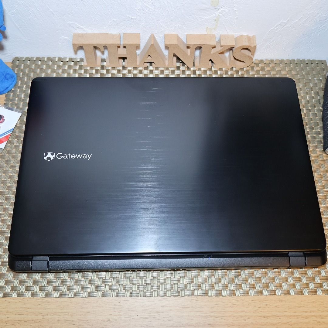 Win11公式対応8世代i5|メ8G|SSD HDD|DVD|無線|カメラ CHRISTIANNAURATH_COM_BR