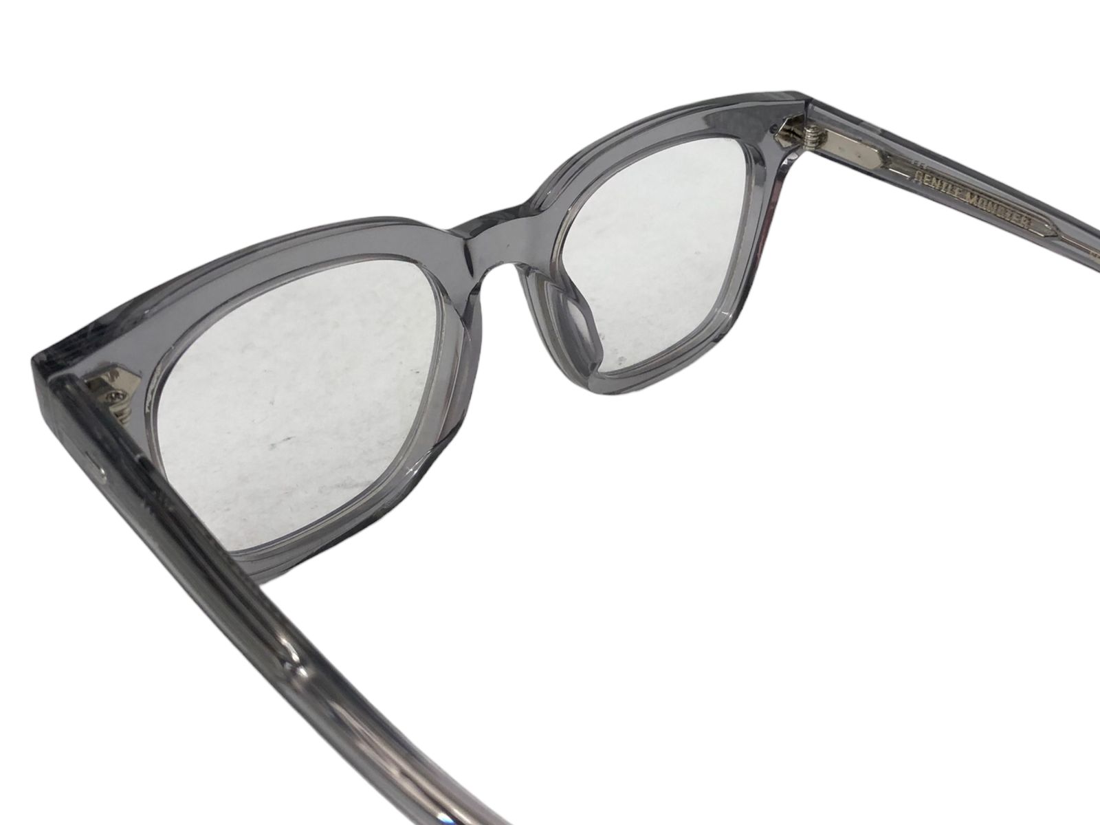 GENTLE MONSTER スタッズ付きサングラス GENTLE MONSTER スタッズ付きサングラス