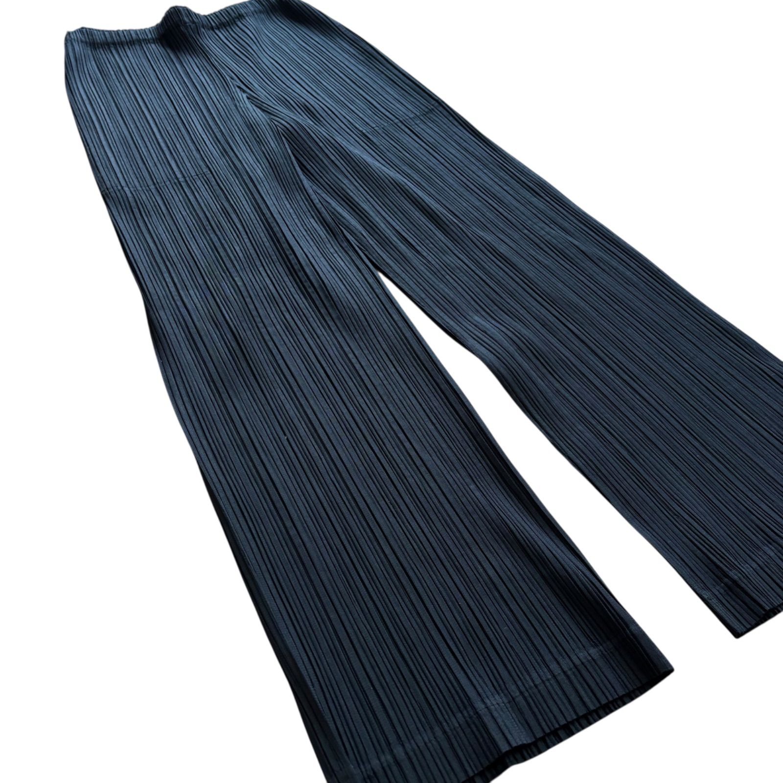 イッセイミヤケ ISSEY MIYAKE 未使用！ プリーツプリーズ