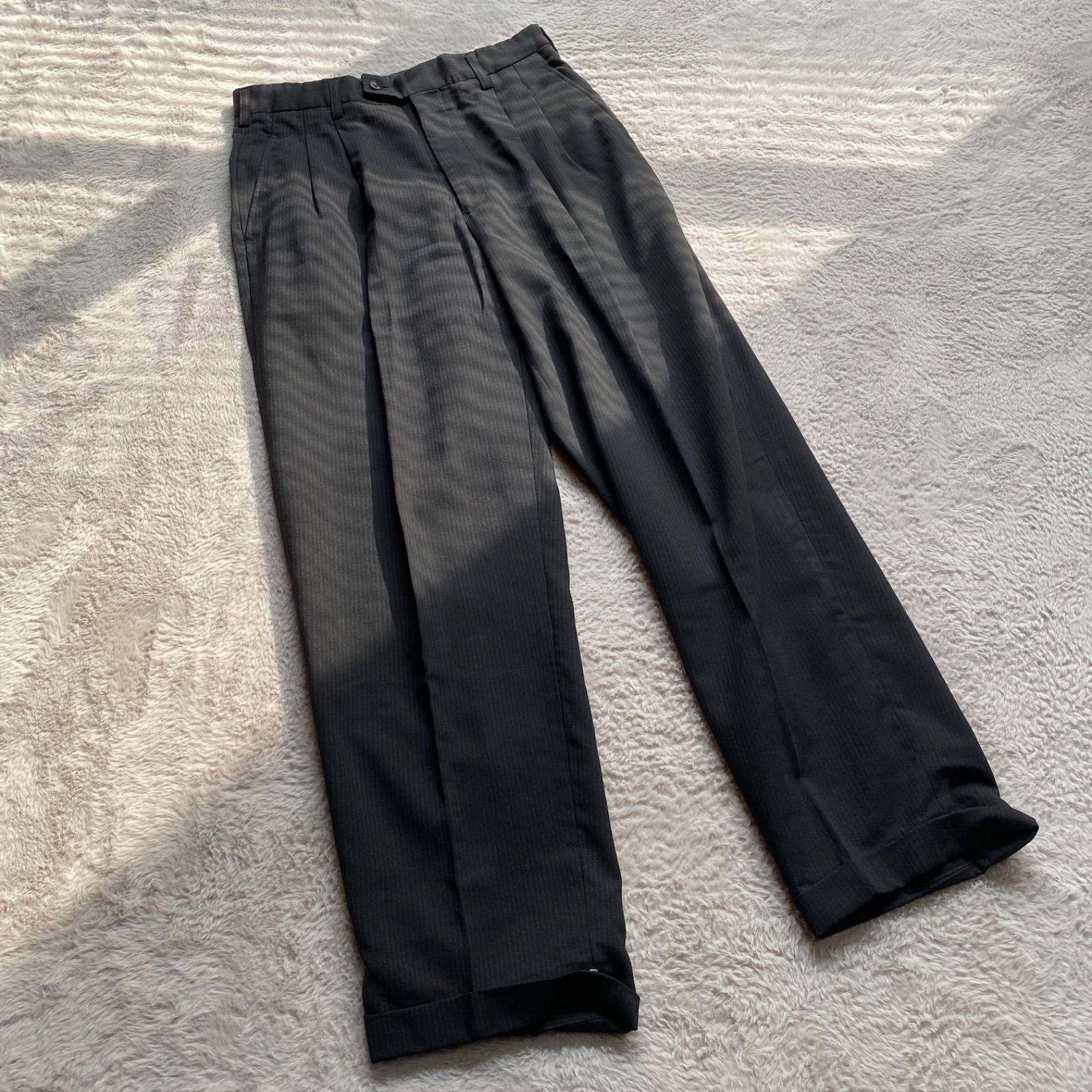 【美品・パンツ2本】タカキュー セットアップ スーツ ネイビー ストライプ Y5 美品・パンツ2本】タカキュー セットアップ スーツ ネイビー