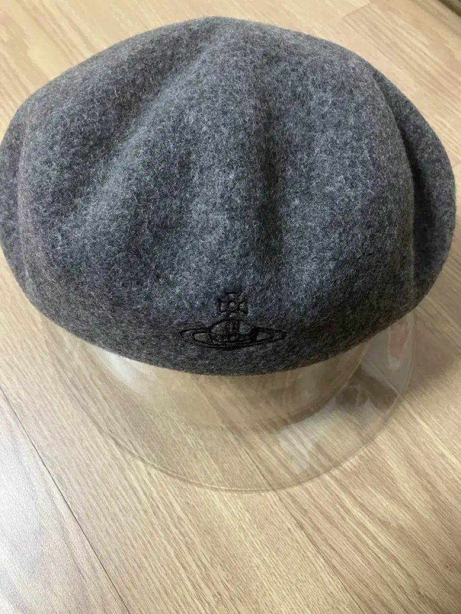 Vivienne Westwood ヴィヴィアンウエストウッド ベレー帽 グレー