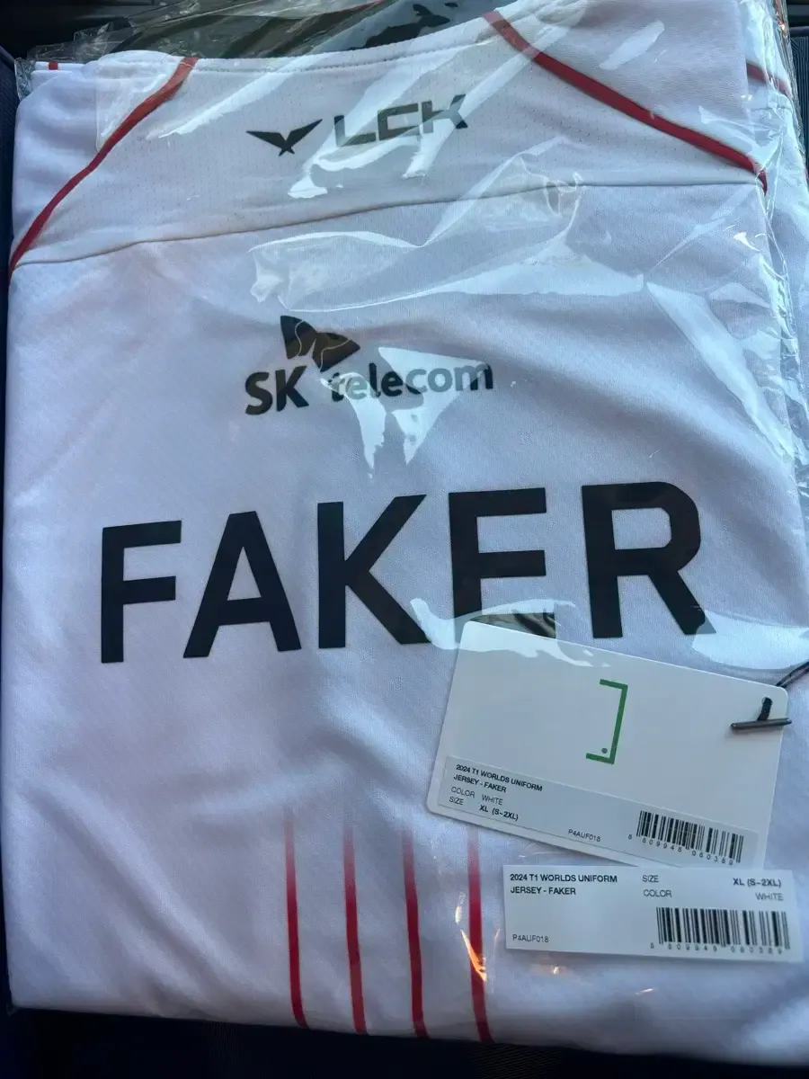 2025年最新】FAKER ユニフォームの人気アイテム - メルカリ