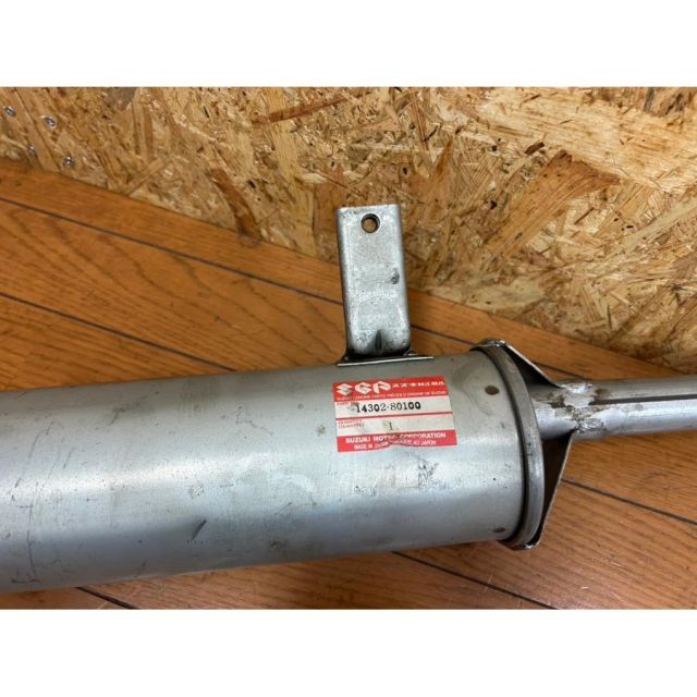 73556 新品？ 車 SUZUKI スズキ JIMNY ジムニー SJ30 純正マフラー