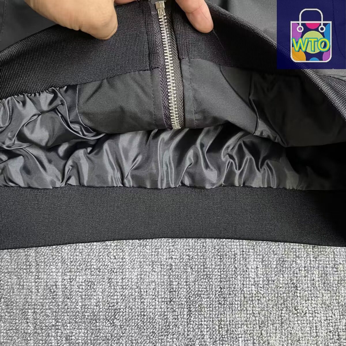 PRADA、中綿入りナイロンコート、美品、38 注目の新作♪【PRADA】Re-Nylon コート (PRADA/コートその他