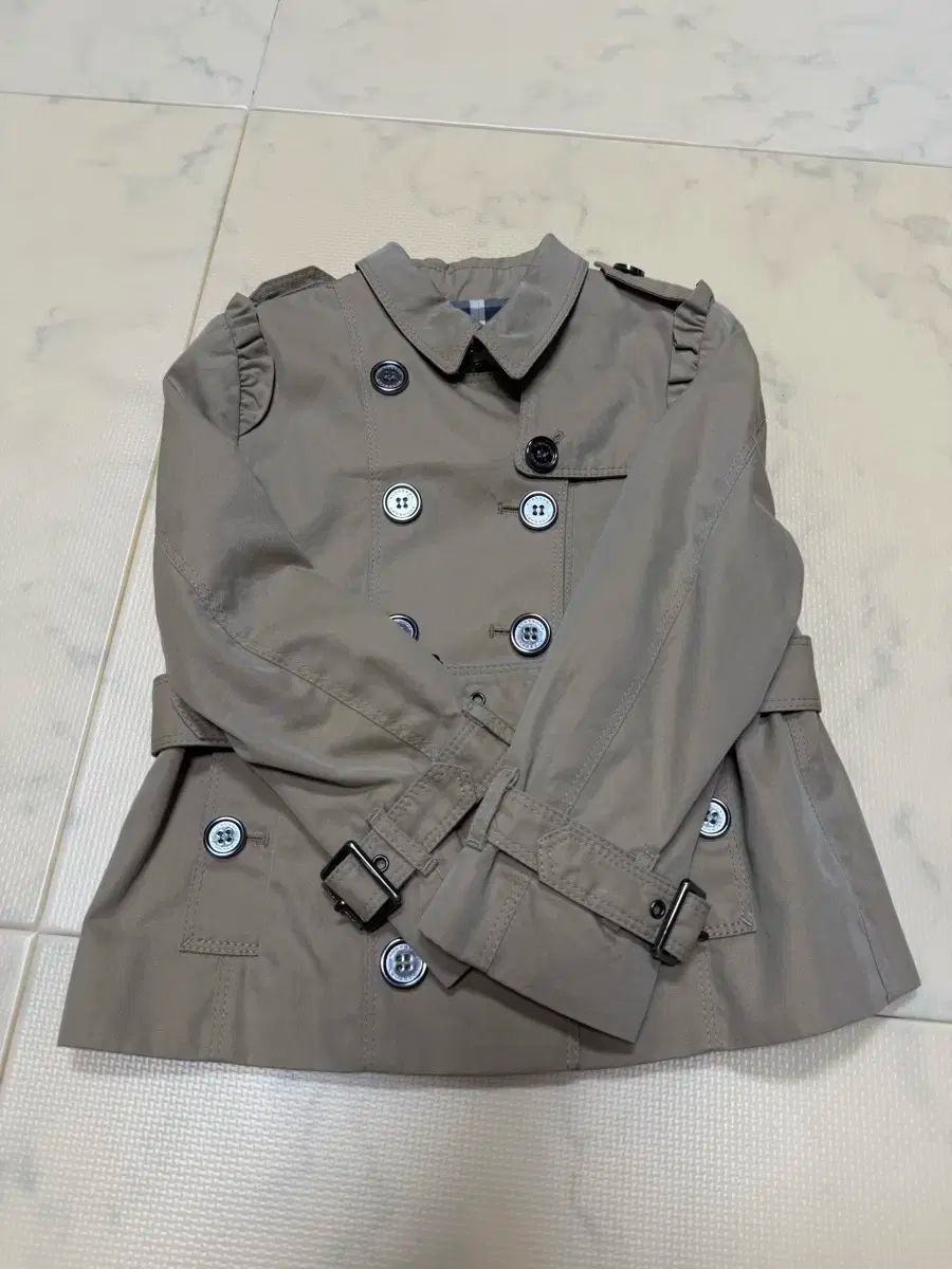 トレンチコート 4