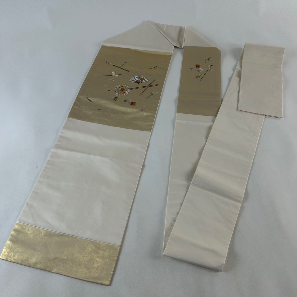 簪 金糸