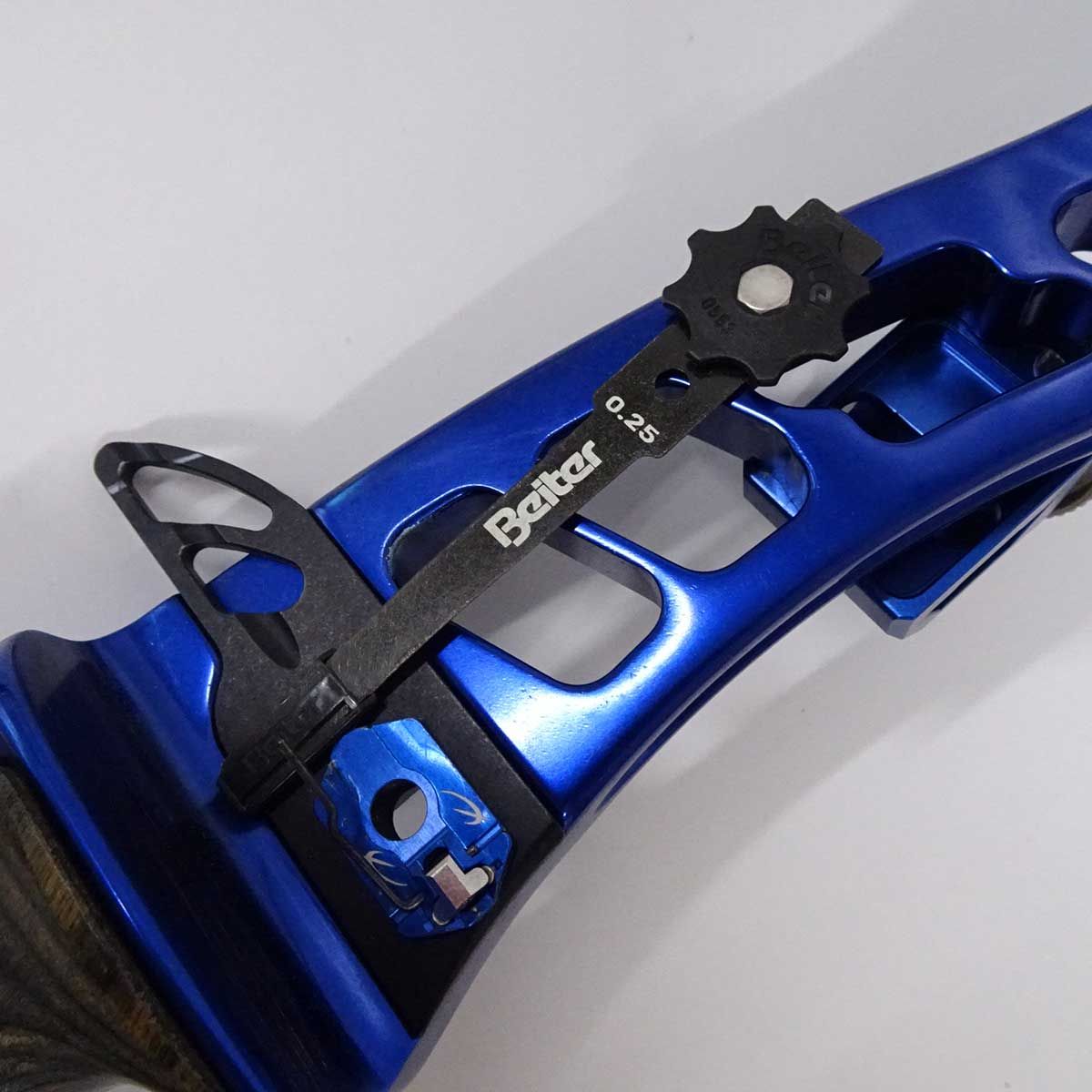 アーチェリー道具一式 HOYT プロディジー PRODIGY RX 右利きハンドル 