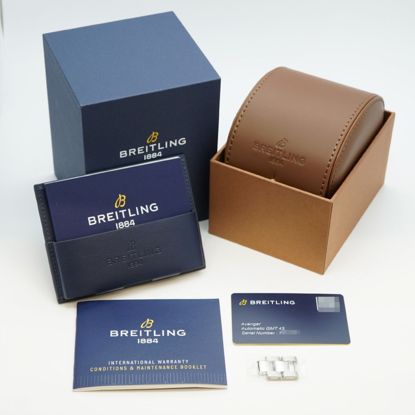 ブライトリング アベンジャー A 32397 黒文字盤腕時計 メンズ