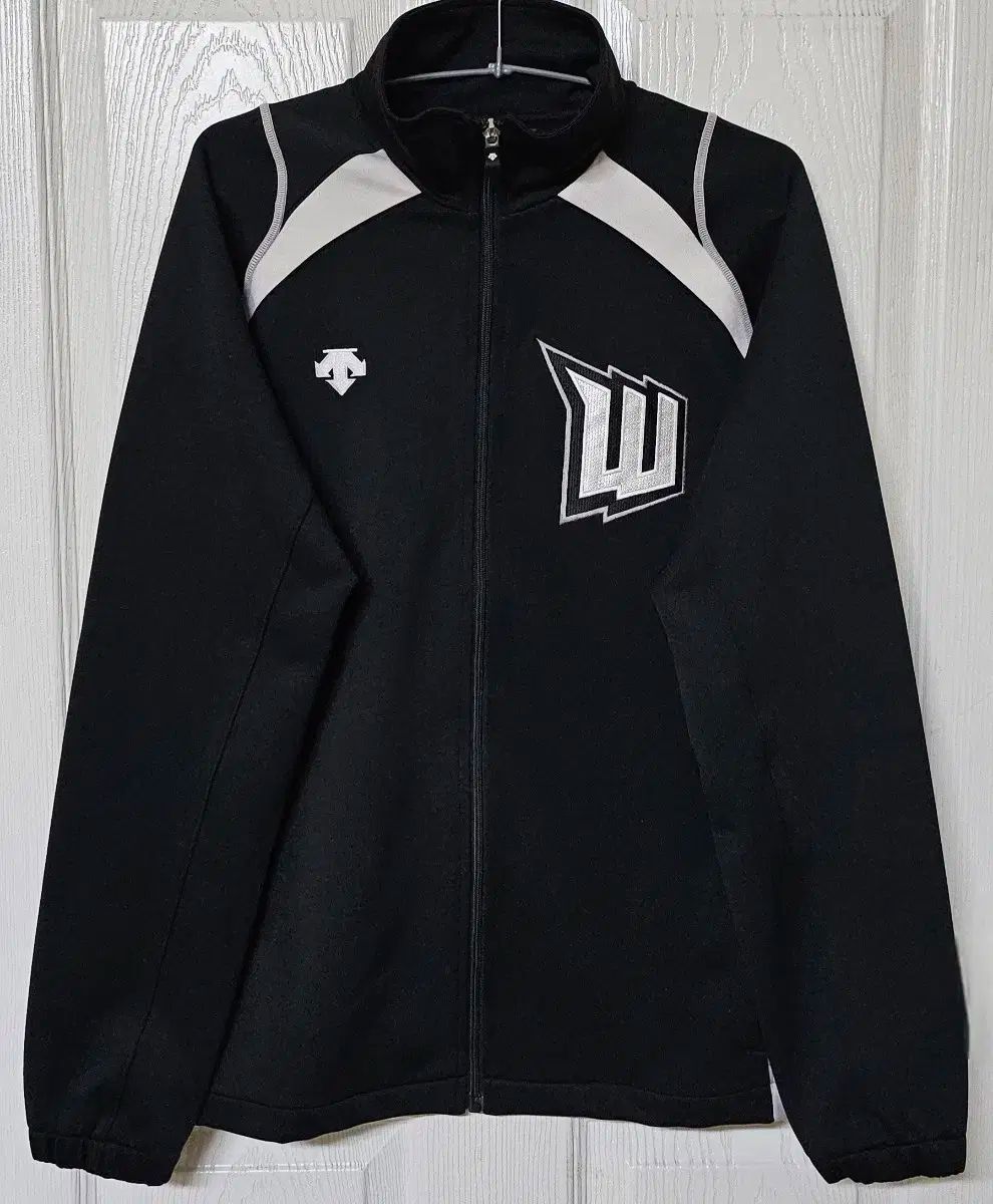 都市対抗野球大会出場　きらやか銀行　野球部　DESCENTE　フリースパーカー 都市対抗野球大会出場 きらやか銀行 野球部 DESCENTE フリースパーカー