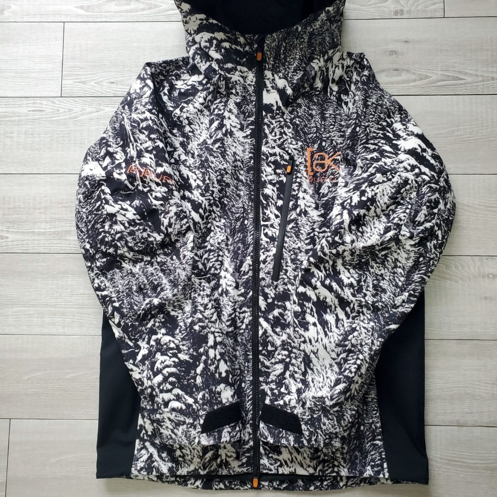 Burton [ak] Living Lining マウンテンパーカー S バートン エーケー