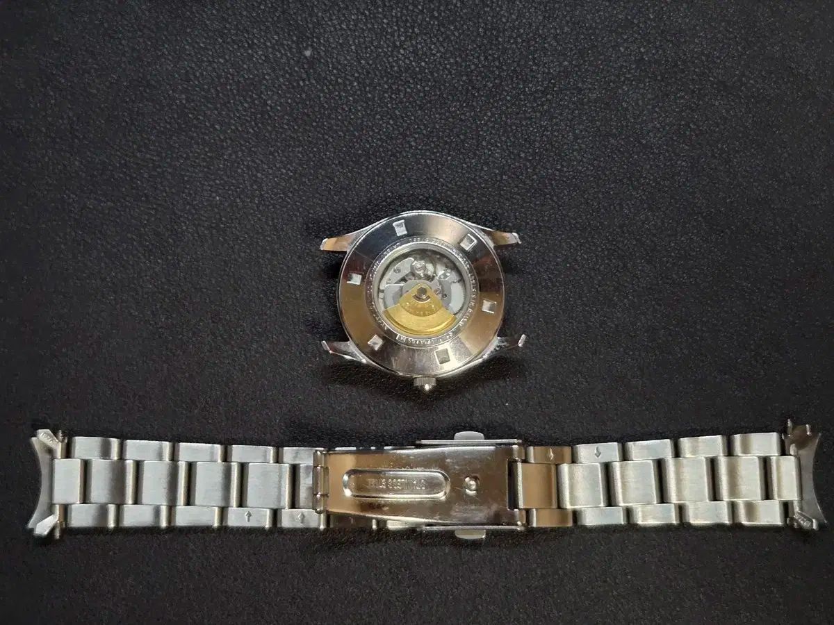 オリエントスター エクスプローラー