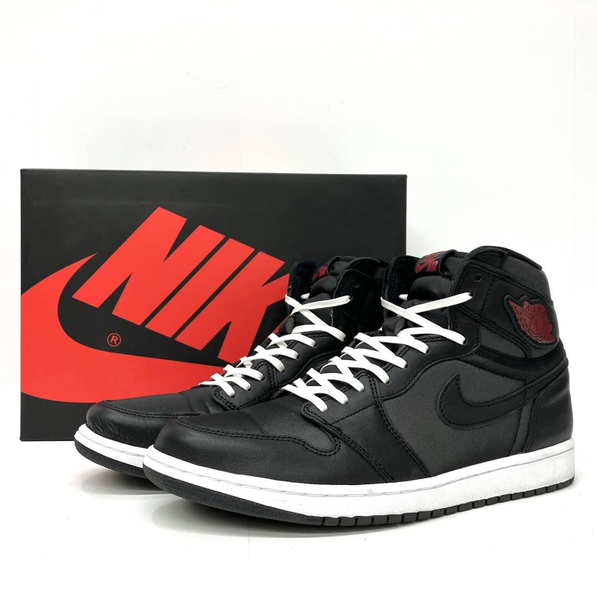 Nike Air Jordan 1 Retro High Black/Metallic Silver/Gym Red ナイキ 