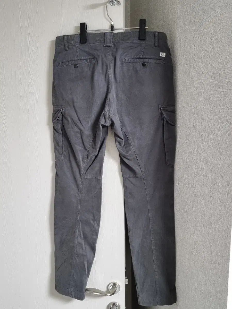 C.P. COMPANY シーピーカンパニー カーゴパンツ