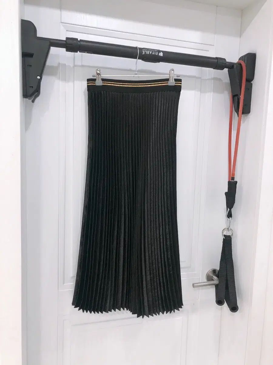 DECO デコ プリーツ シャーリング スカート ブラック 26