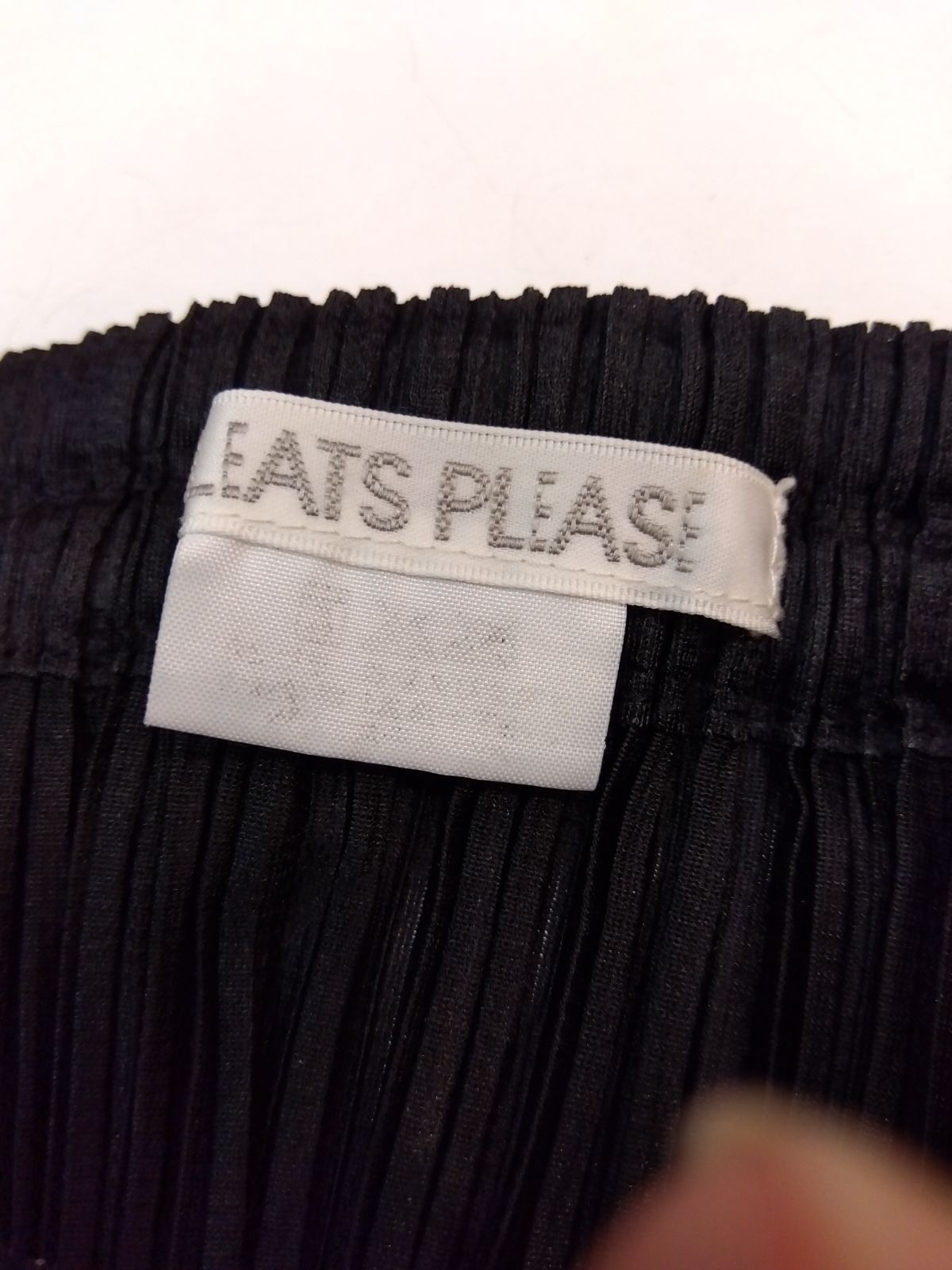 M17 プリーツプリーズ PLEATS PLEASE イッセイミヤケ ミニスカ パンツの重ね着に♪ シンプル 定番カラー