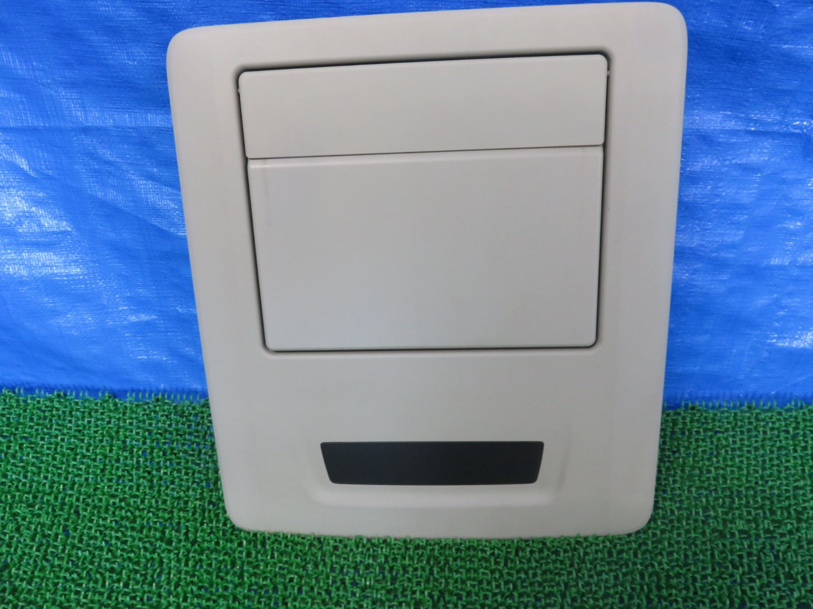 SFC2166 アルファード ヴェルファイア ANH20W ANH25W GGH20W GGH25W 純正リアフリップダウンモニター 86680－58041