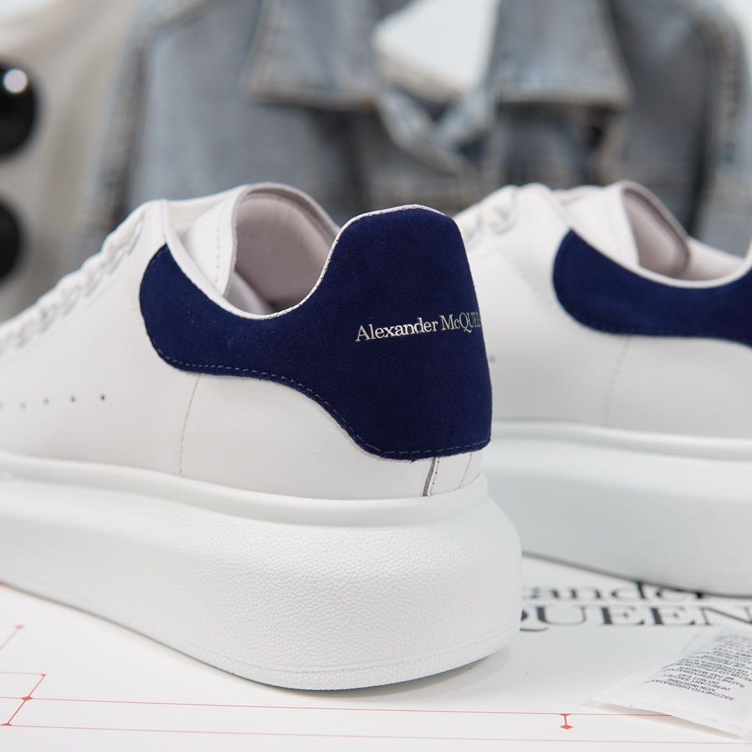 ALEXANDER MCQUEEN スニーカー Low ホワイト 未使用 - メルカリ