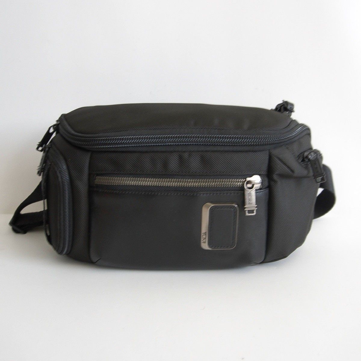 美品】TUMI 【232399D/ALPHA BRAVO KELLEY SLING】ネイビー