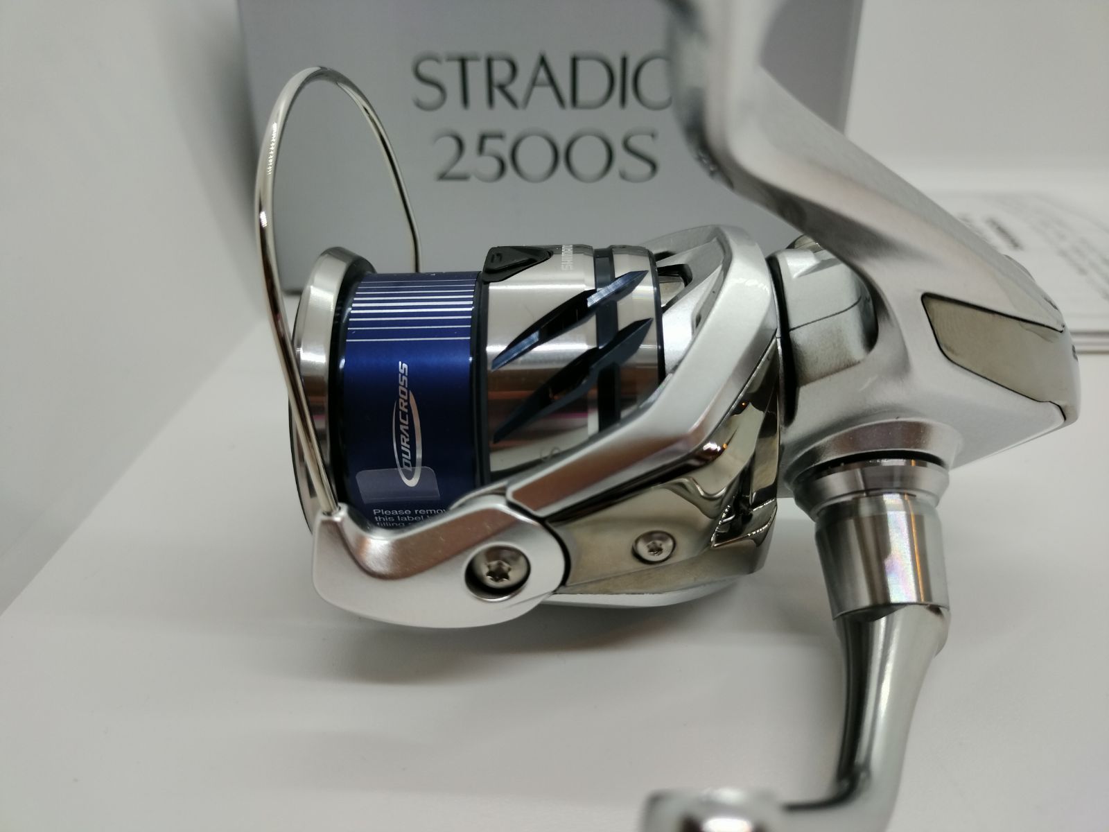 ニャン新品23ストラディック 2500s Amazon | シマノ(SHIMANO