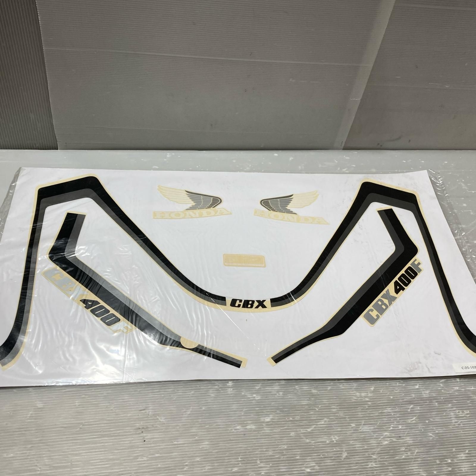 HONDA CBX 400 F デカールステッカー ホンダ