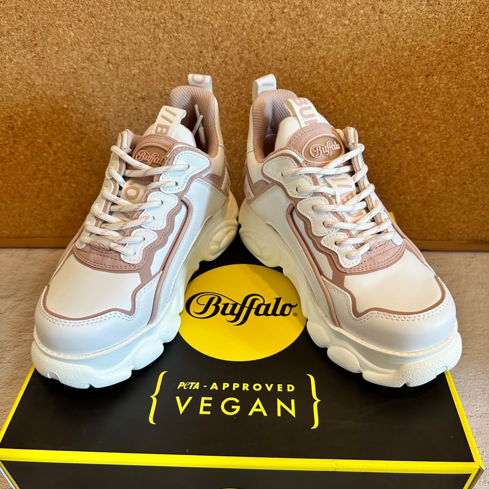Buffalo CLD CHAI 厚底 ダッドスニーカー - メルカリ