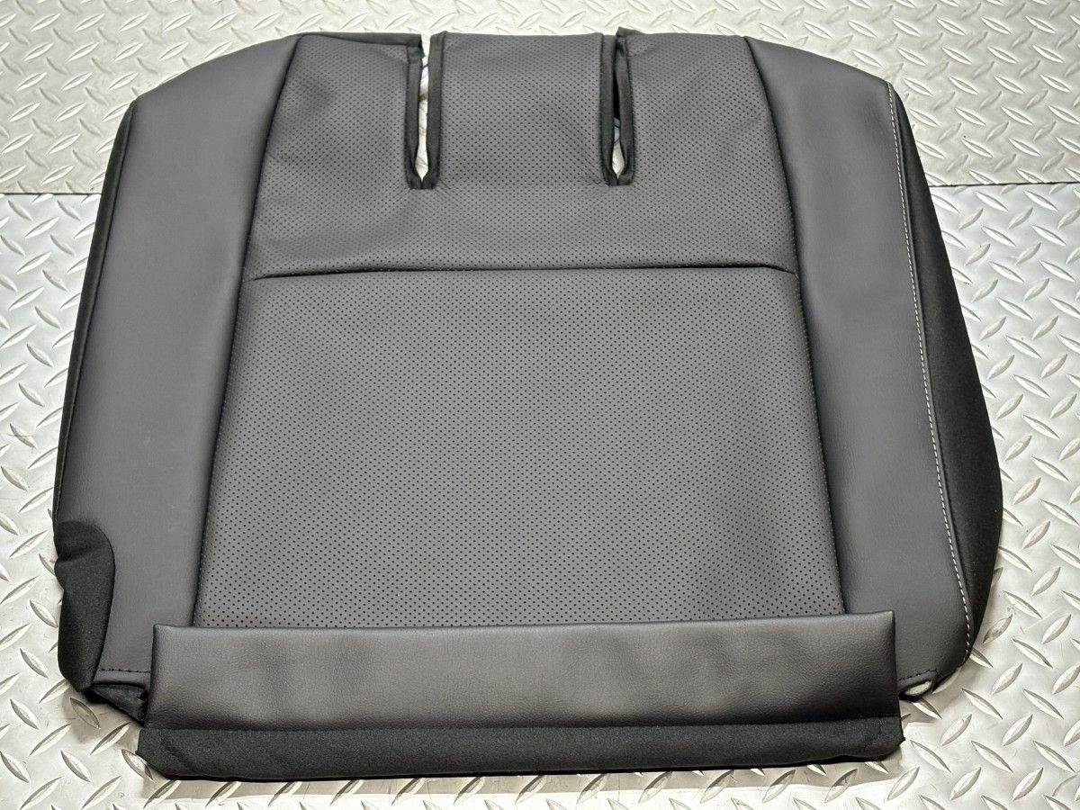 新車外し トヨタ純正 150系 ランドクルーザー プラド NO.3シートバック カバーLH 黒 品番79034-60F10-C0 TRJ150W|GDJ150W 23030209